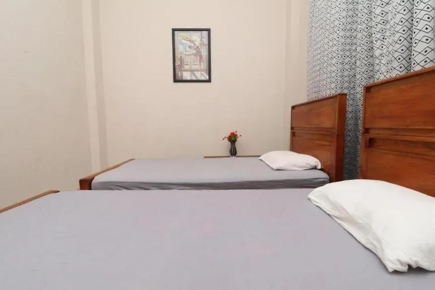 Pawra Wood In Hotel Kandy